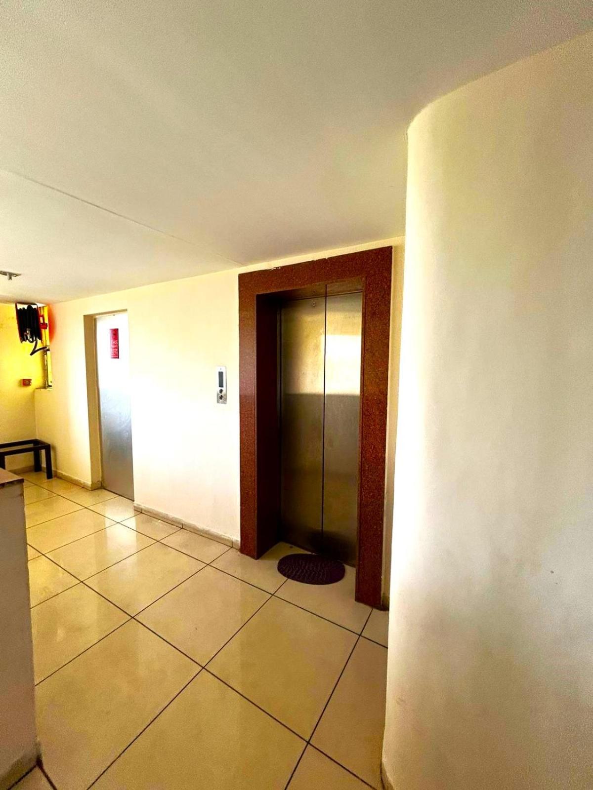 Aundh Elite Stay Пуна Экстерьер фото